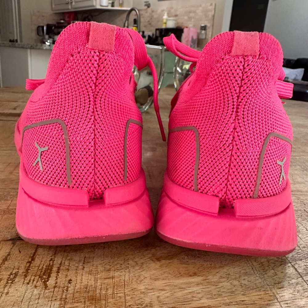 FLUX Athletic Shoes in Neon Pink - Picture 3 of 7
